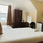 Albert Guest House