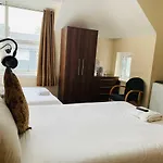 Albert Guest House
